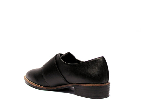 Peace Lily Cactus Leather Shoes in Black