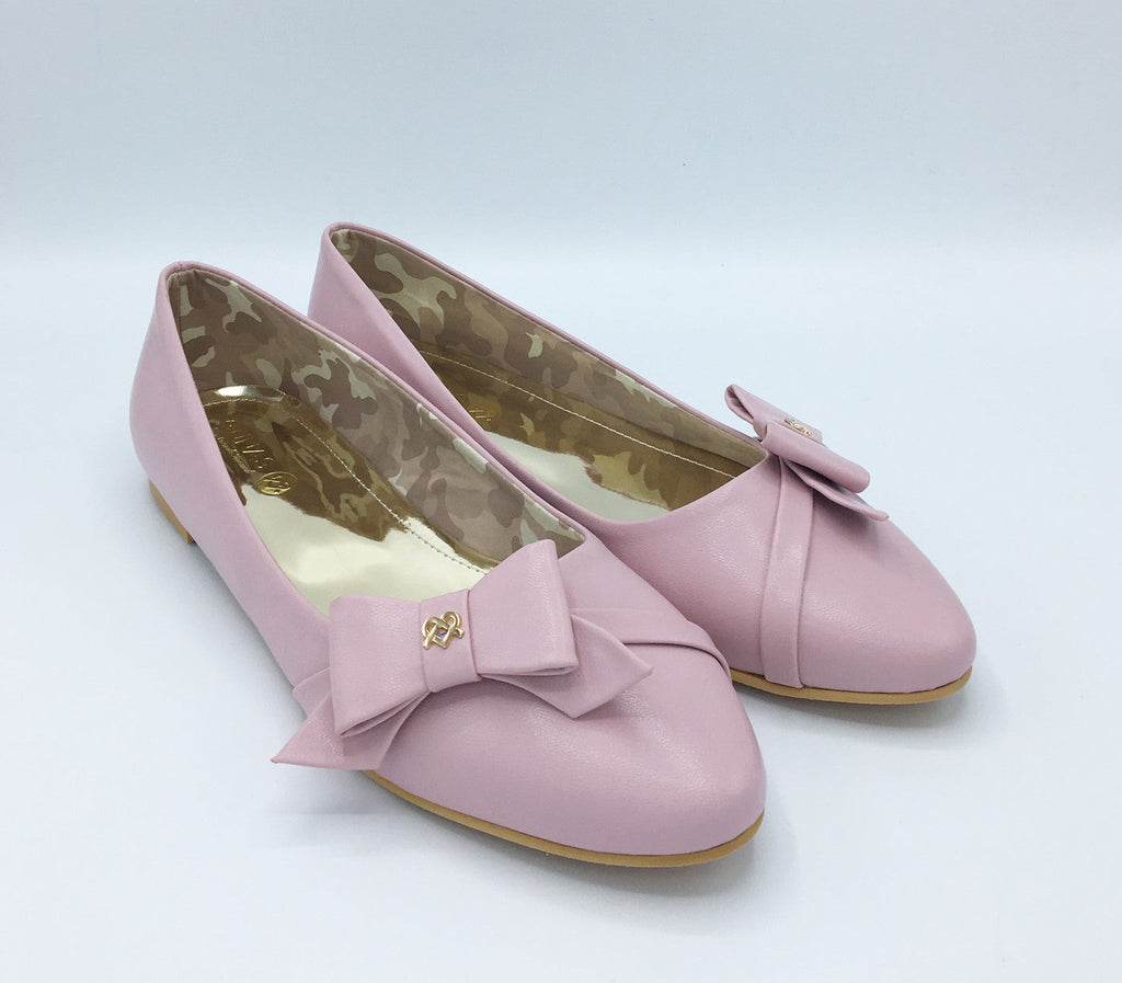 Swan Vegan Leather Shoes in Pink